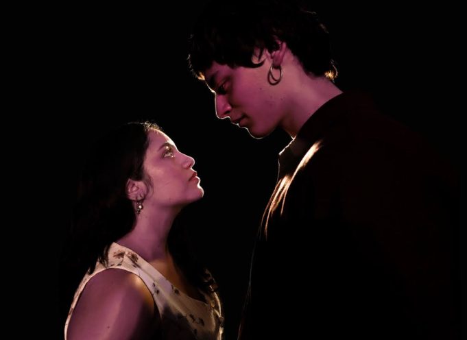 CON ROMEO Y JULIETA EL TEATRO NACIONAL CHILENO ABRE APOYO A TEATROS UNIVERSITARIOS