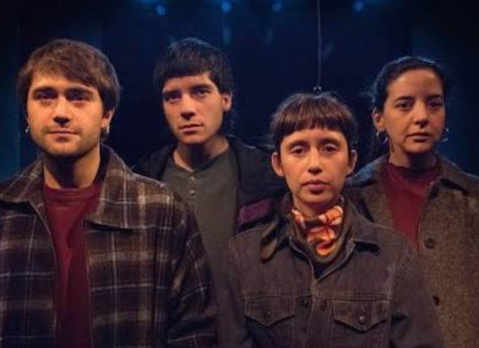 Crítica de teatro Chilean Electric: Melancolía de la luz
