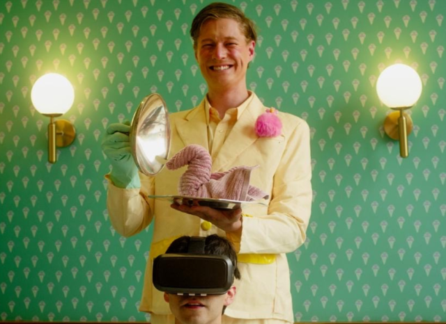 HOTEL OˋCLOCK UNA MIRADA ENTRE LO REAL Y LO VIRTUAL EN TEATRO MORI