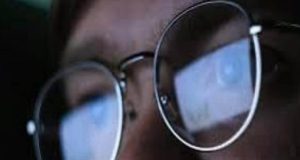 EL ESPECTADOR: UNA MIRADA A LA OBRA LAS INCONMENSURABLES