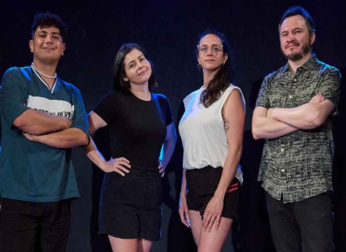 REFLEXIVO Y DELIRANTE MONÓLOGO EN TEATRO DE BOLSILLO