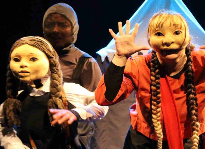 4 MONTAJES IMPERDIBLES ABREN 2025 EN TEATRO VIAJEINMÓVIL