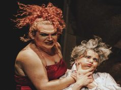 VUELVE COLICIDIO SÁTIRA PARANORMAL LGBTIQ+ SOBRE DESTAPE DE LOS 90’