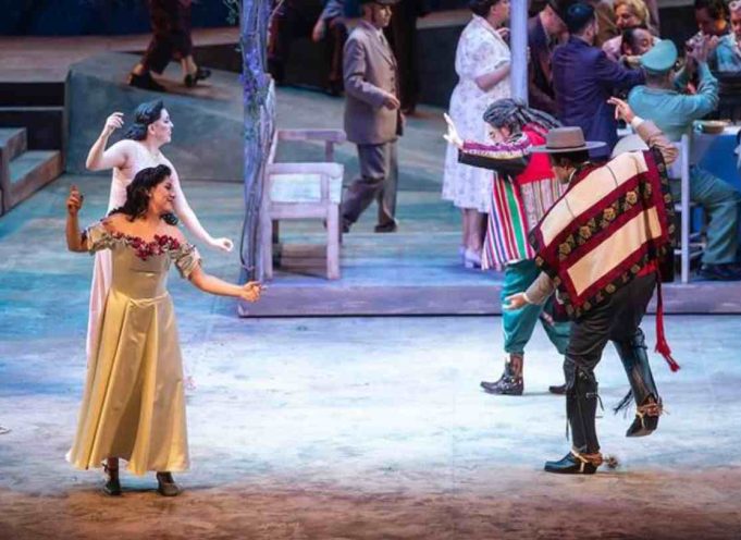 ELIXIR DE AMOR. LA RAPSODIZACIÓN DEL DRAMA SOCIAL. UNA VUELTA AL TEATRO COSTUMBRISTA CHILENO.