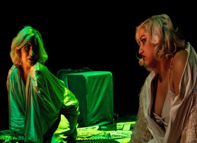 OBRA LA BESTIA LLEGA AL TEATRO CAMILO HENRÍQUEZ