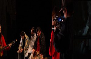 EL TEATRO PRESENCIAL COMO EXPERIENCIA TRANSFORMADORA: GRISÚ, ESTA OBRA NO ESTÁ TERMINADA.