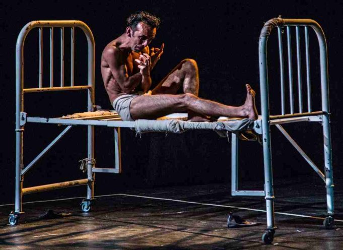 TEATRO FINIS TERRAE CONMEMORA A FRANZ KAFKA CON OBRA LA METAMORFOSIS