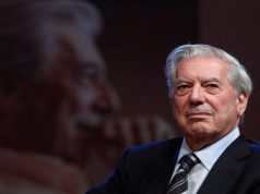 MARIO VARGAS LLOSA Y SU DOBLE TEATRAL