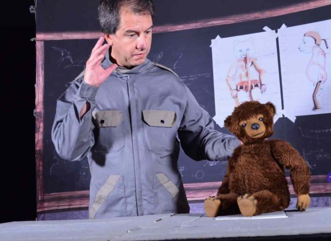 JAIME LORCA Y TEATRO VIAJE INMÓVIL ABREN SALA EN COMUNA DE INDEPENDENCIA