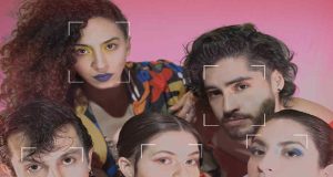 FANÁTICOS BAILAN POR UNA CONSTANTE LUCHA DE SENTIDO