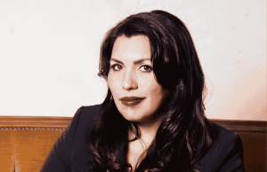 ÍNTIMO ESPECTÁCULO LÍRICO TEATRAL DE SOPRANO CHILENA