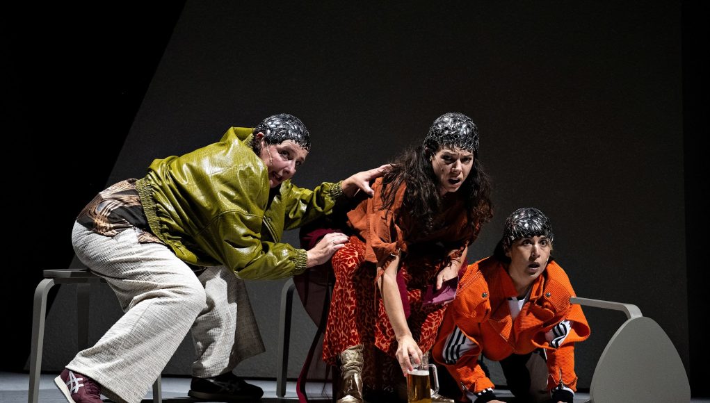 LA OBRA QUE EVIDENCIA EL PODER DEL LENGUAJE EN LA ERA DIGITAL