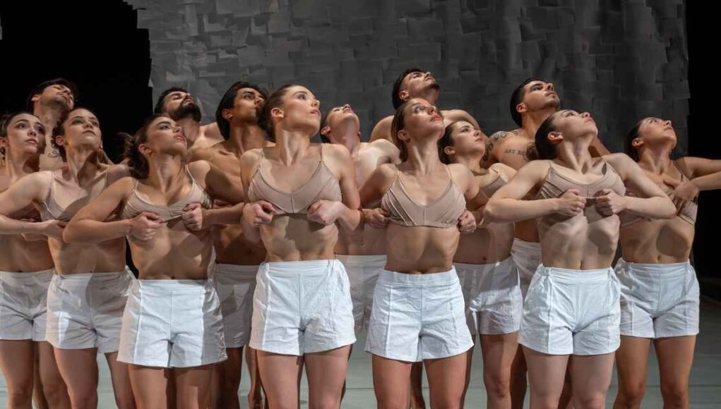 EL BALLET NACIONAL CHILENO ESTRENA AL COREÓGRAFO BRASILEÑO ALAN KELLER