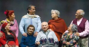 PERSONAS MAYORES DE LO PRADO LLEVAN SUS CONMOVEDORAS HISTORIAS AL TEATRO
