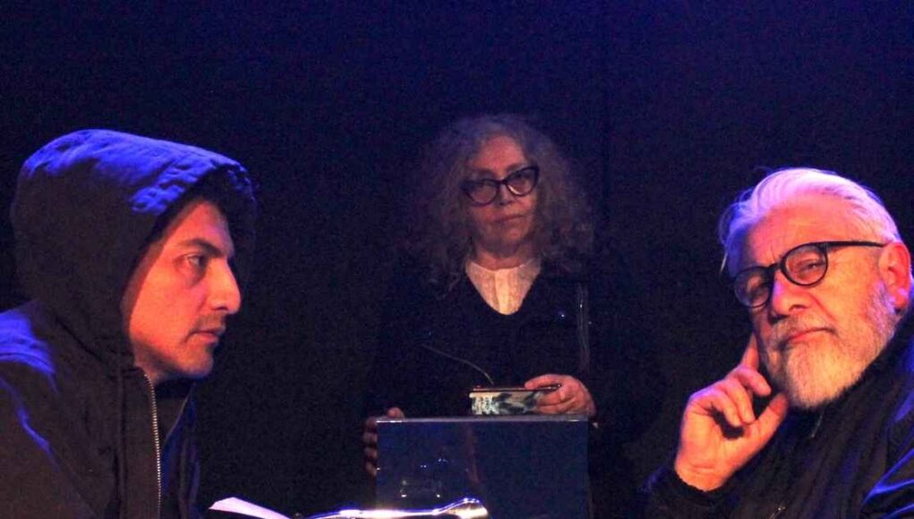 FLAVIA RADRIGÁN ESTRENA AZUL DE PRUSIA OBRA SOBRE NUESTRO PASADO RECIENTE