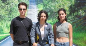 UN VIAJE ENTRE LA CHATARRA Y LA MEMORIA ES LA OBRA AUTÓMATA