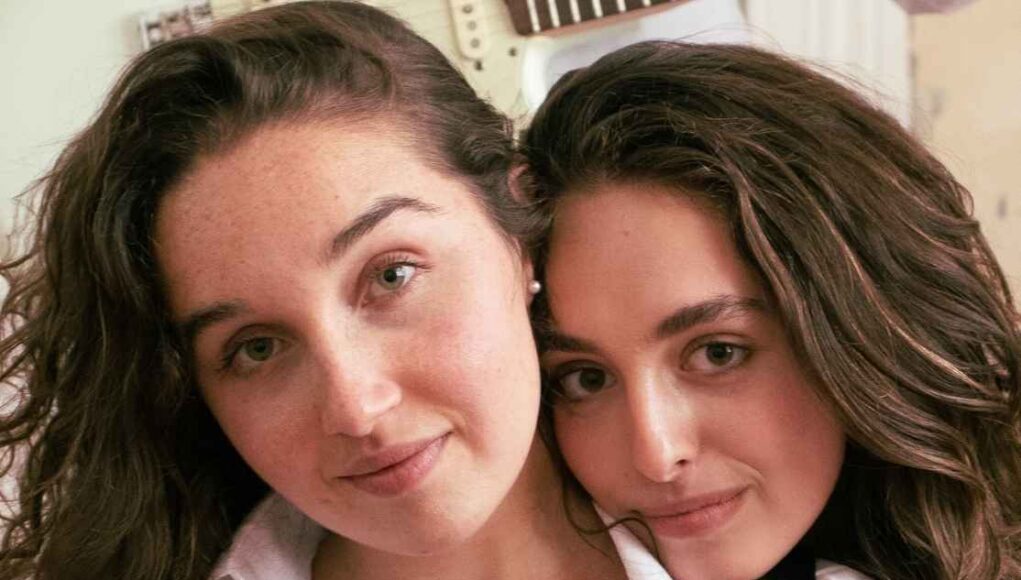 CRÓNICA DE LA MUJER MENOS MUJER